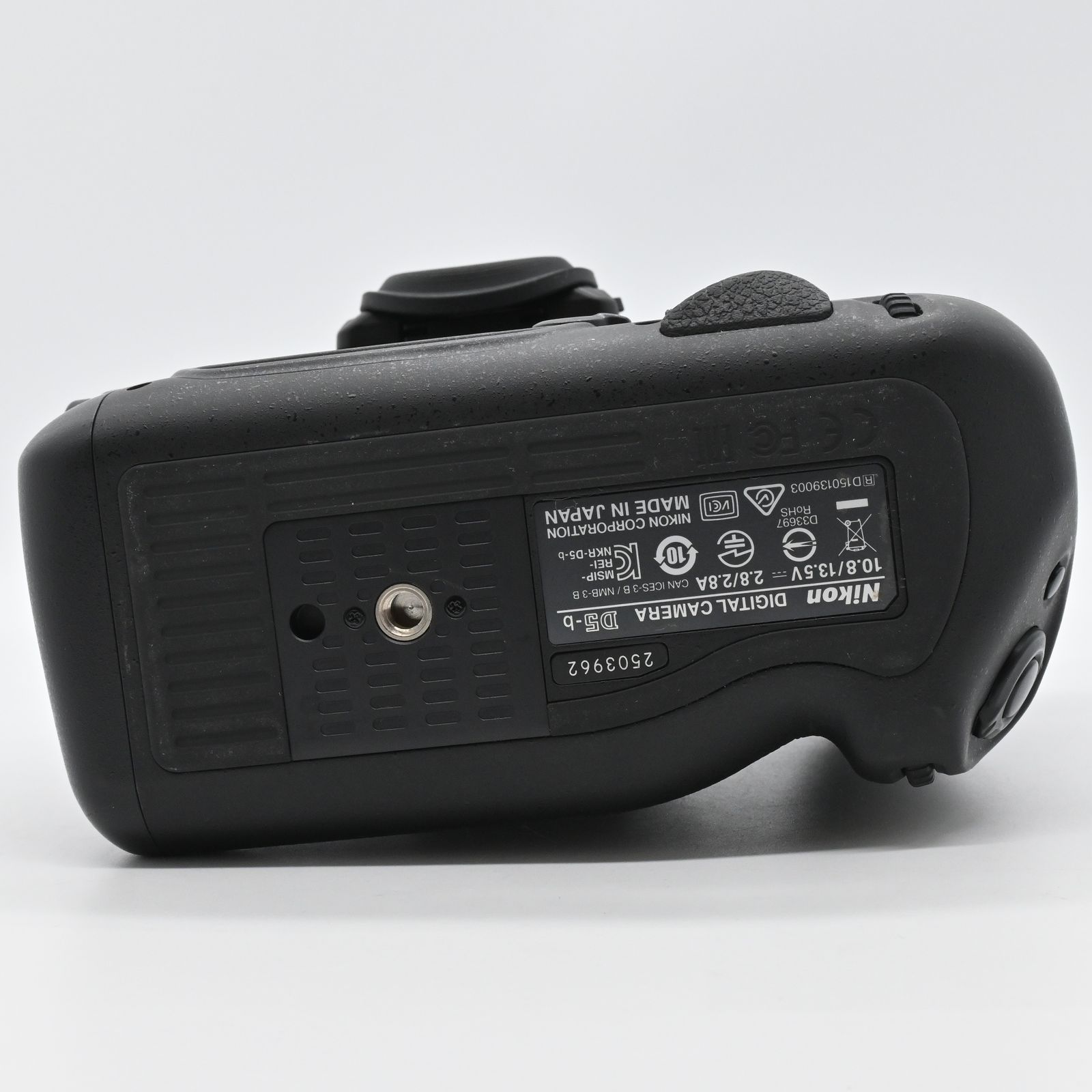 【ショット数89,089・動作良好】Nikon D5ボディ CF-Type 美品 ニコン D5 CF-Type ボディ 価格比較 - 価格.com