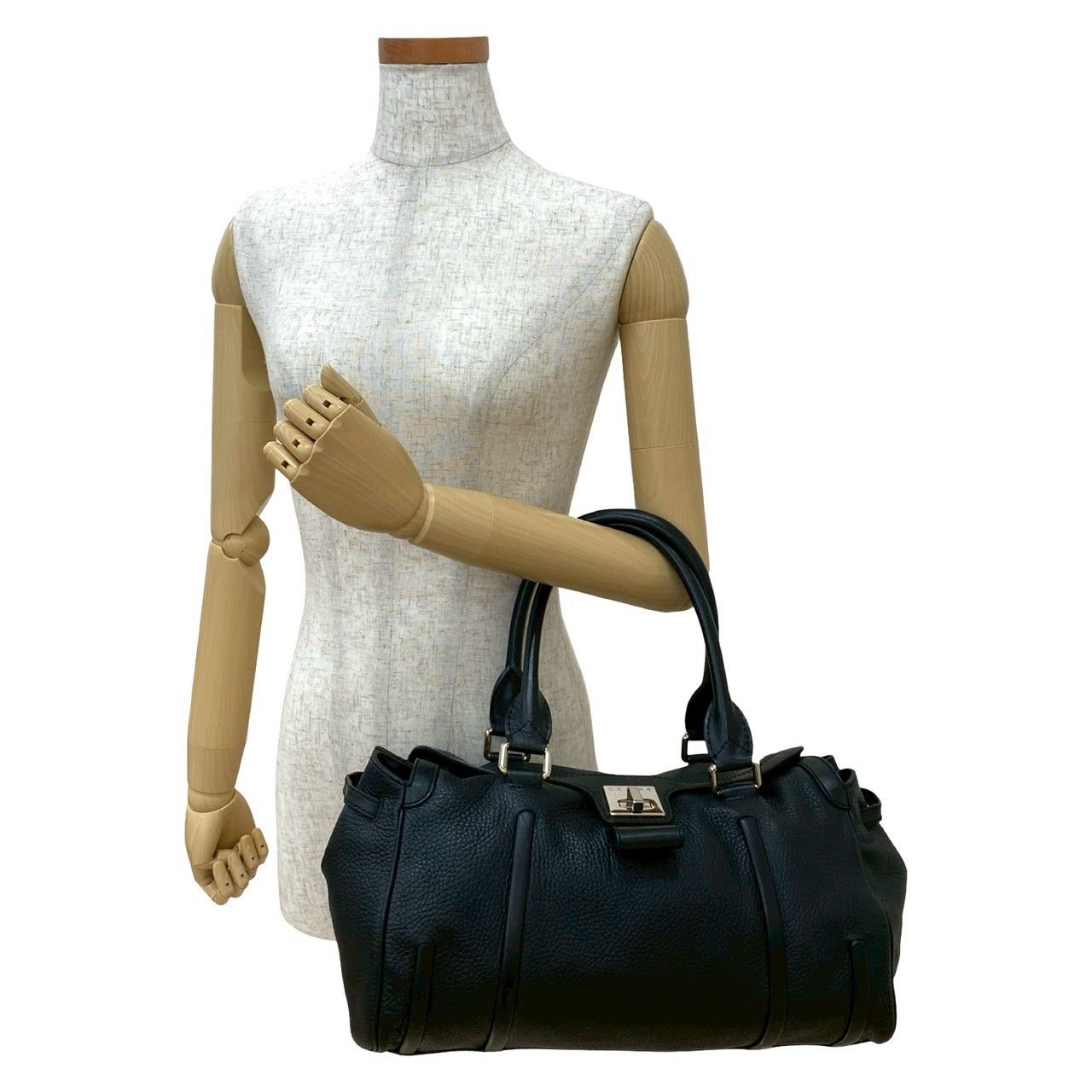 極 美品 CELINE セリーヌ ロゴ 金具 レザー 本革 ターンロック