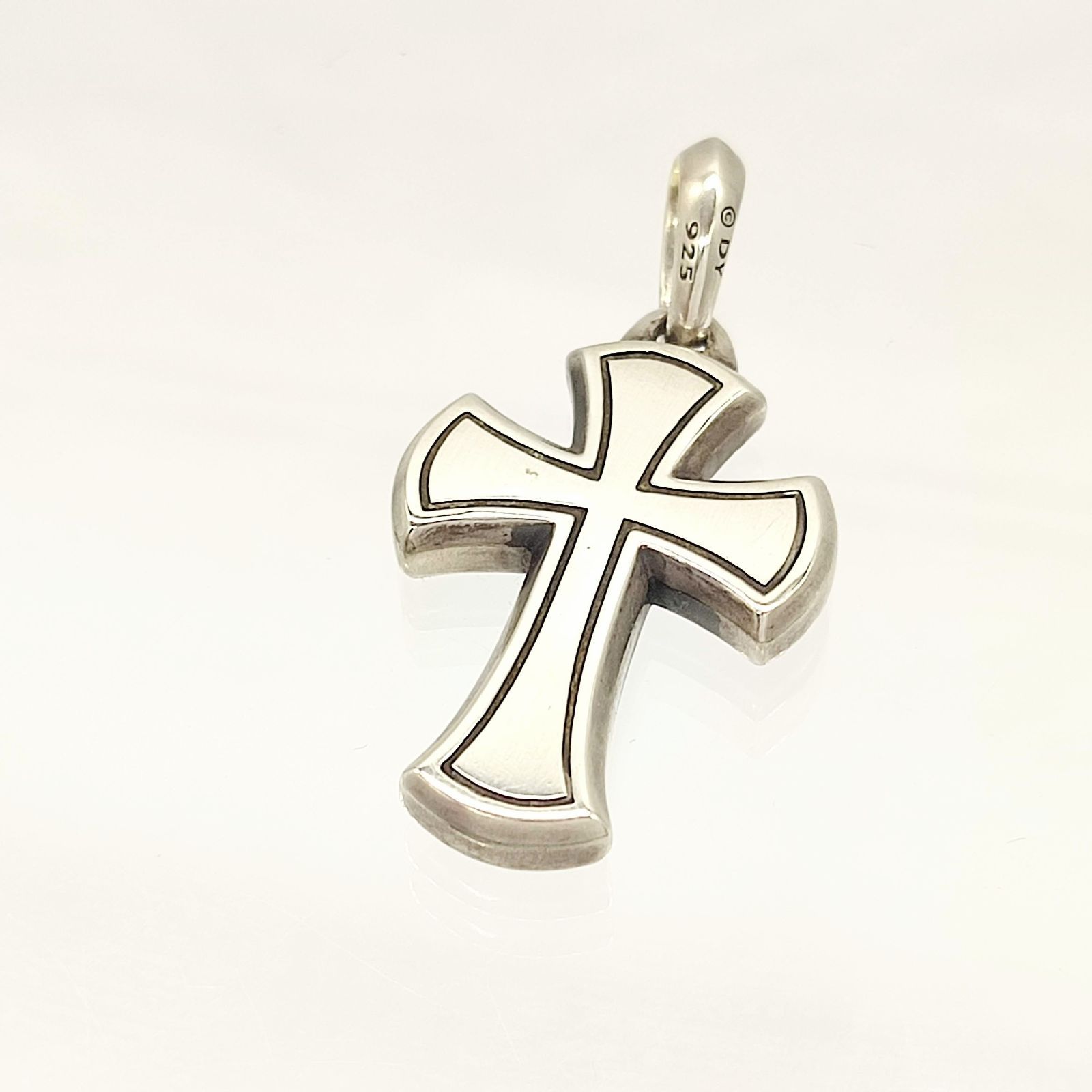 David Yurman デイヴィッドヤーマン シルバー クロス ネックレス