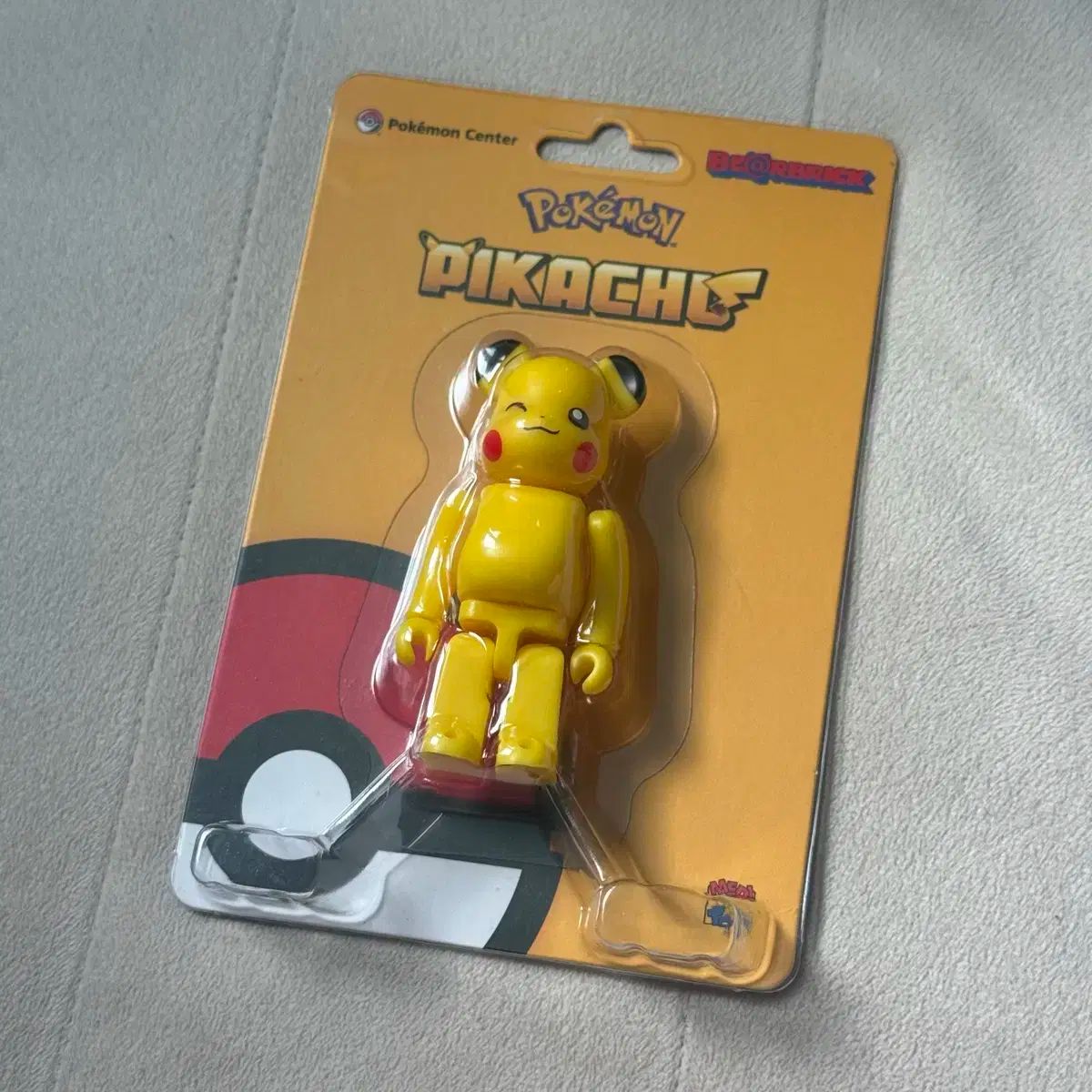 BE@RBRICK ピカチュウ ポケモンセンター 最安値挑戦】 Bearbrick Pikachu Figure | Pokémon Center