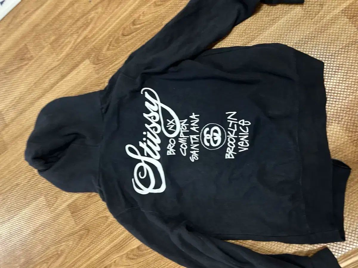 希少STUSSY ステューシー ビッグプリントロゴ ステューシー
