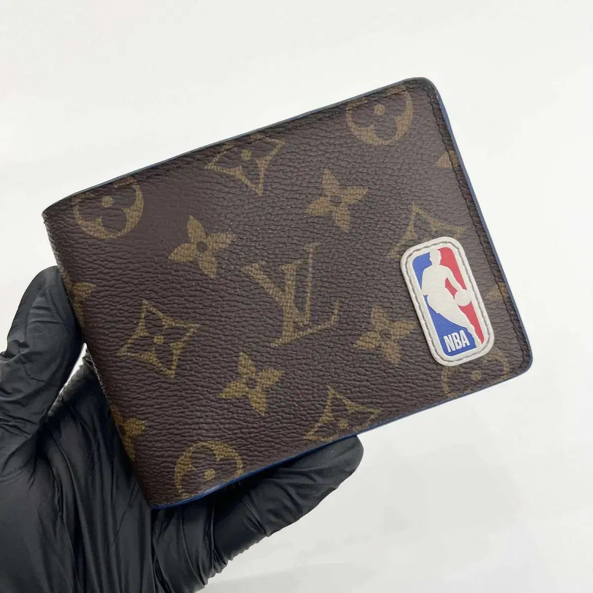 正規品 Louis Vuitton(ルイヴィトン) モノグラム シャドー