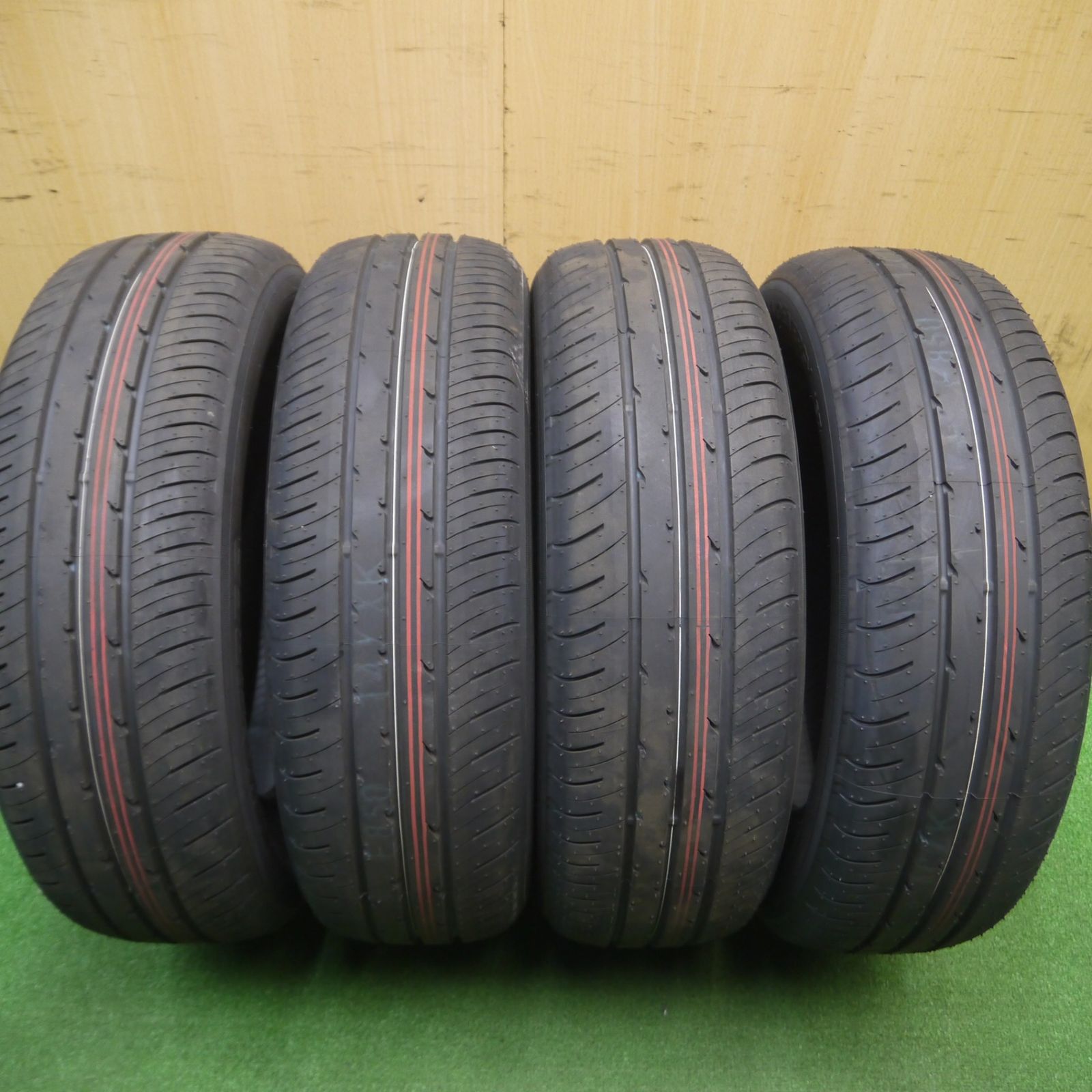 送料無料] 新車外し！24年☆185/65R15 トーヨー ナノエナジー