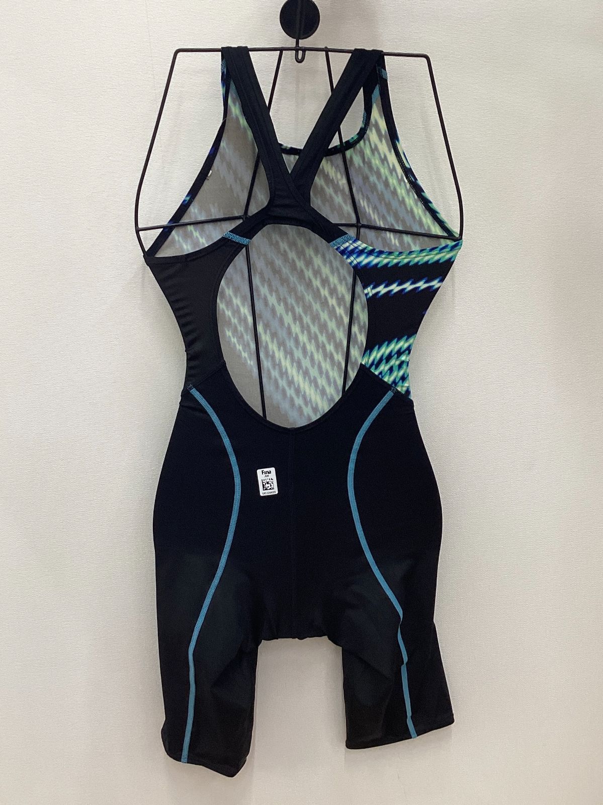 ARENA X-PYTHON2 競泳水着 サイズM ARN-L 7031W ARENA X-PYTHON2 競泳