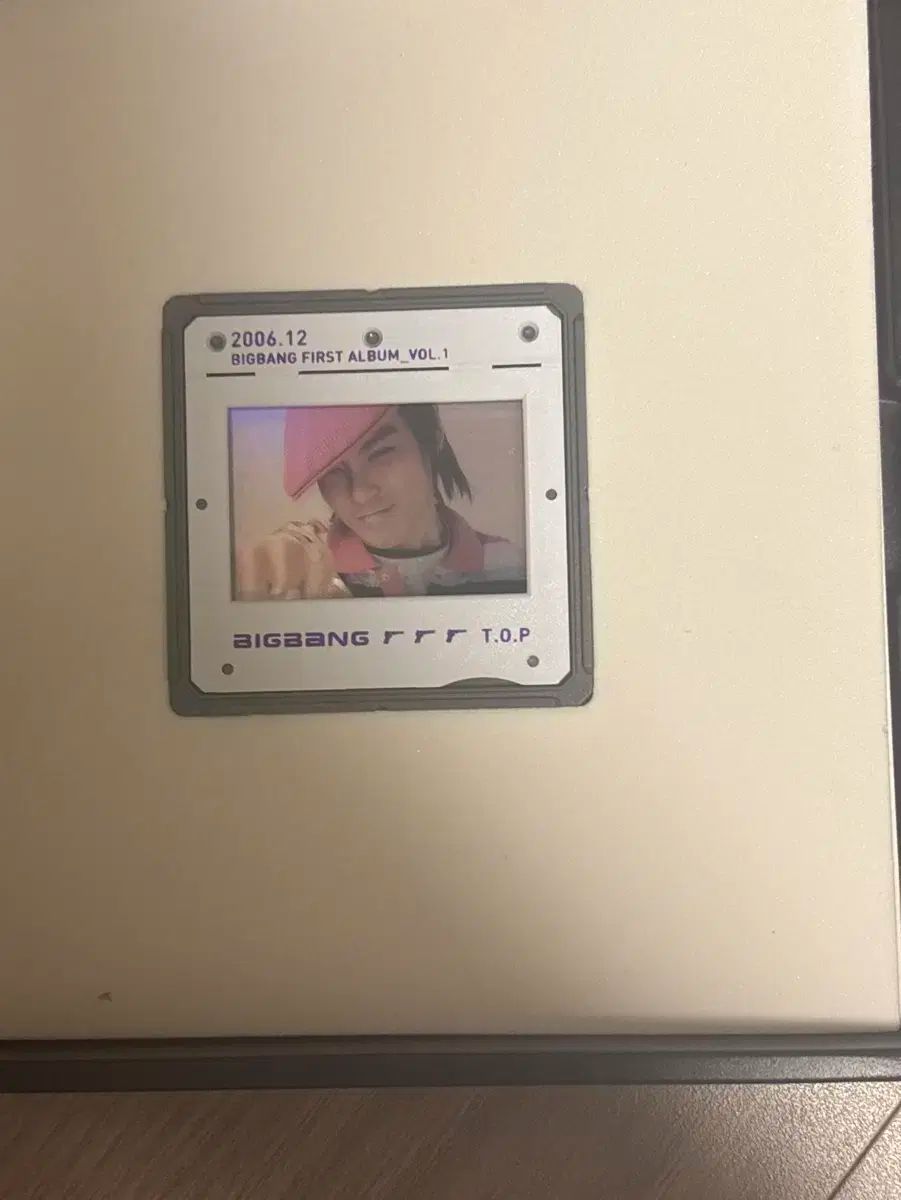 BIGBANG(ビッグバン) ミニ 2 家 初版 CD BIGBANG(ビッグバン) ミニ 2