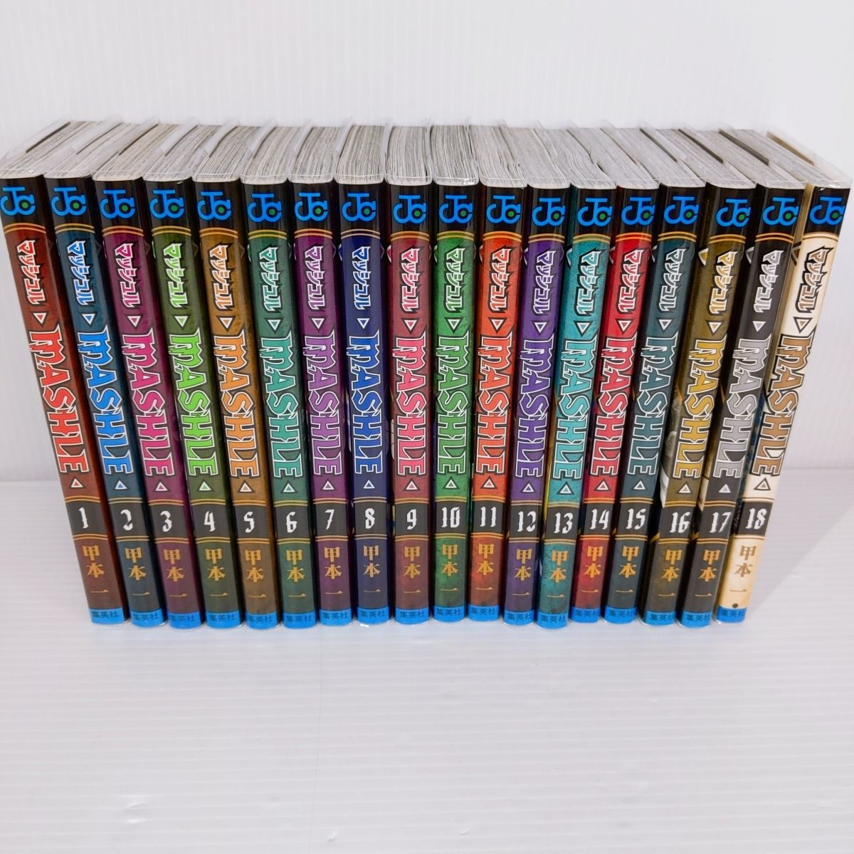 マッシュル―MASHLE― 1-18巻 全巻セット ポストカード クリアファイル