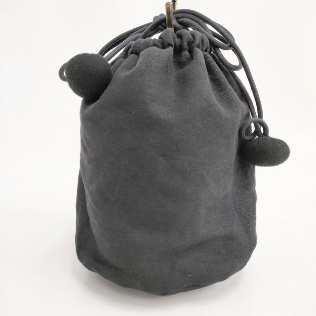新品未使用】kinaさん　ponpon bag fuwa 巾着 ポンポンバッグ 新品未使用】kinaさん ponpon bag fuwa 巾着 ポンポンバッグ