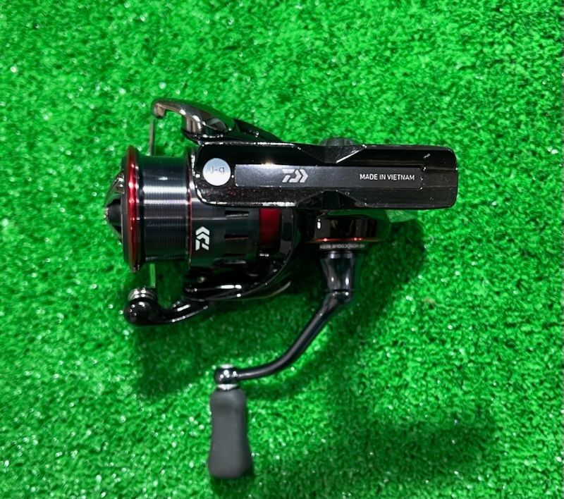 和塩 セール ダイワ 23月下美人 LT2000S ダイワ スピニングリール 23月