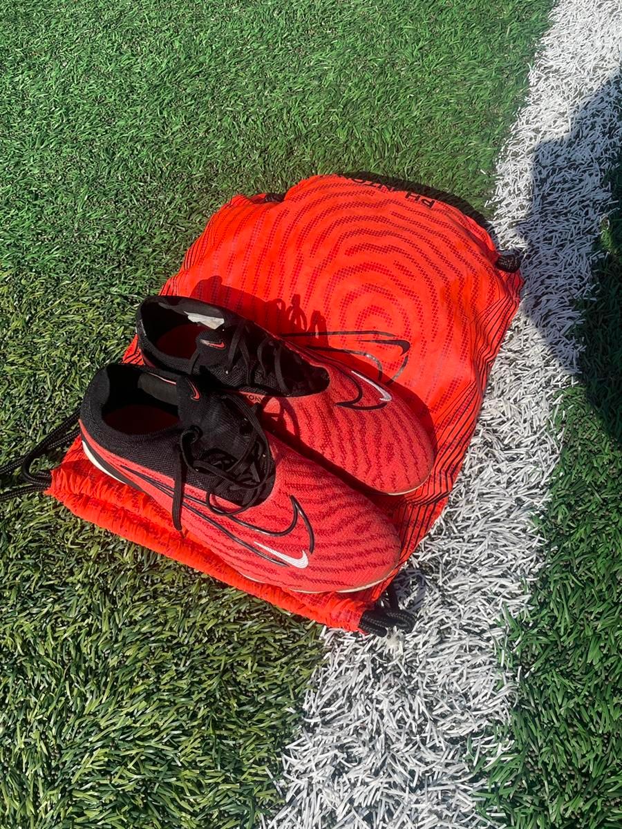 【Bunjang商品韓国直送】NIKE(ナイキ) ファントム gx エリート 260