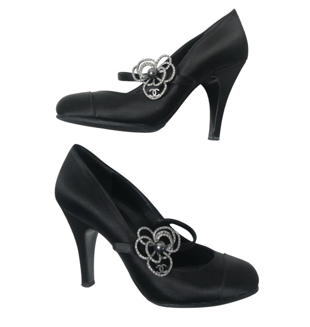 美品❤CHANEL【シャネル】カメリア&ココマーク　パンプス　ゴールド 楽天市場】CHANEL シャネル ココマーク カメリア フラット シューズ