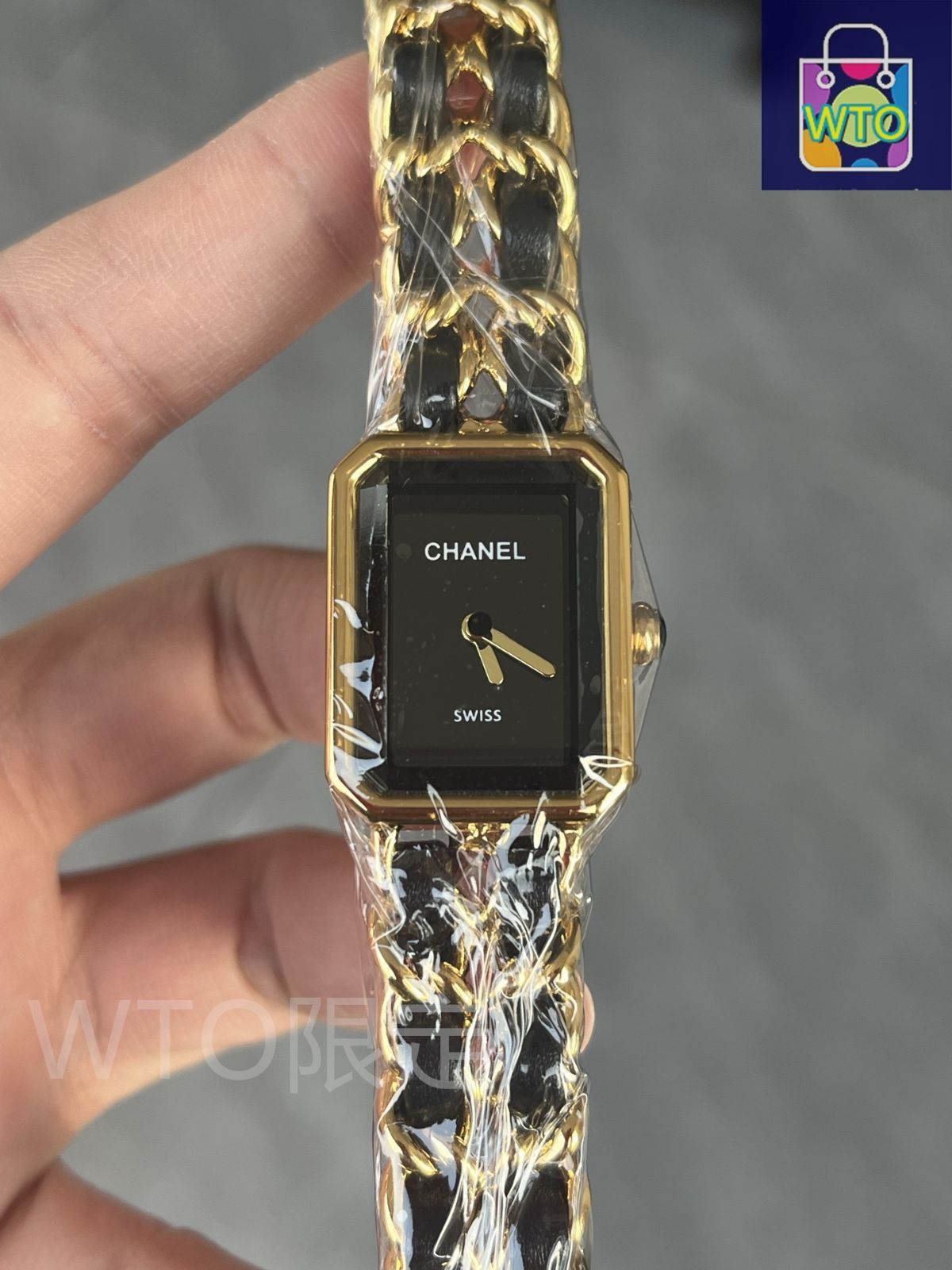 今日特価】CHANEL シャネル プレミア 方形ブレスレット レザー