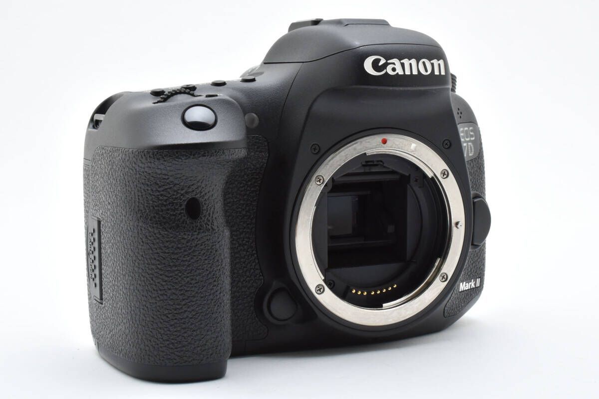  キャノン CANON EOS 7 D Mark II ボディ L 338 5948 デジタル一眼レフ デジタルカメラ