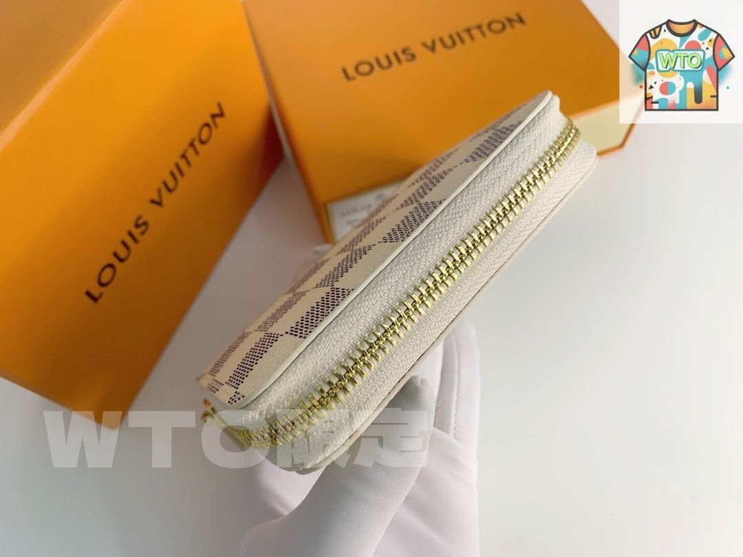 Louis Vuitton モノグラム コインケース　ノベルティー商品 本日限定特価】ルイヴィトン LV Louis Vuitton Zippy コイン