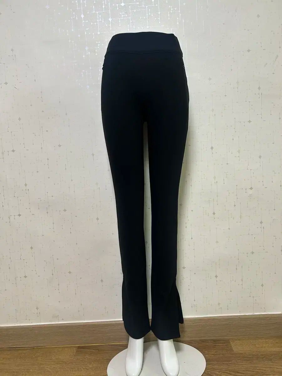 デュベリカ レギンス パンツ 黒 - 品 パッケージ付属-