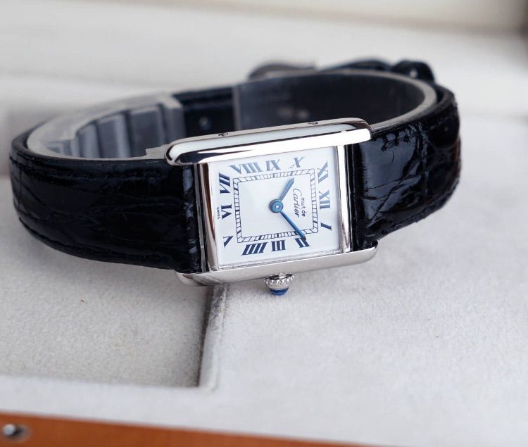 美品 カルティエ マスト タンク シルバー ブルーローマン SM Cartier