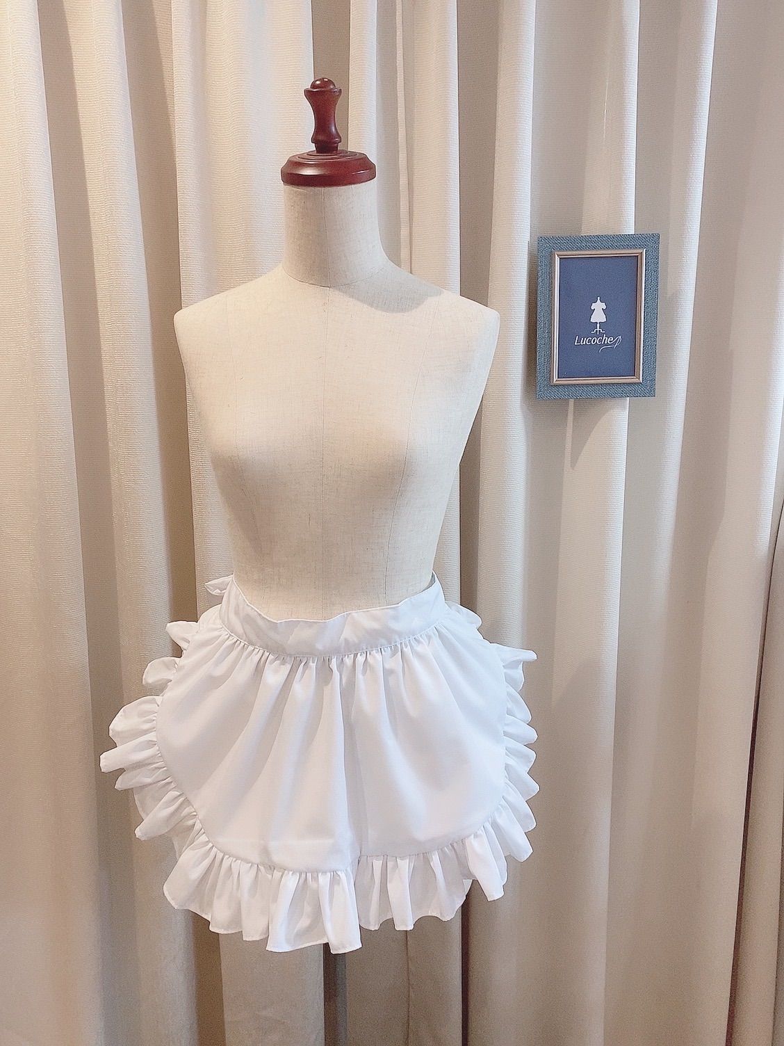 メイドエプロン ショート　5点セット メイドさんの フリルエプロン ショート丈 - メルカリ