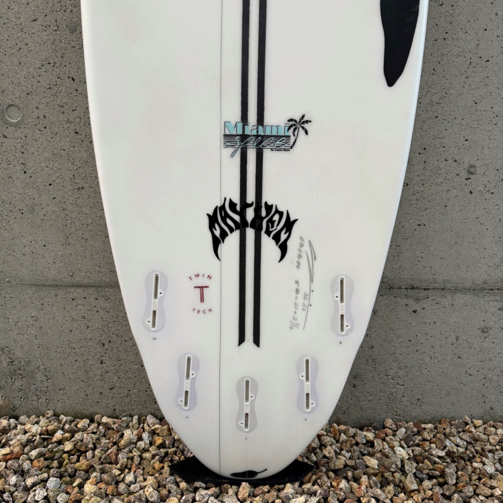 chilli サーフボード マイアミスパイス ボード サーフィン Buy the Chilli Miami Spice 5ft 10in Surfboard Online Now