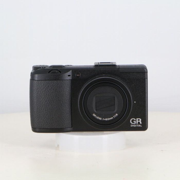 RICOH GR DIGITAL3 Blast from the past – Ricoh GR Digital III