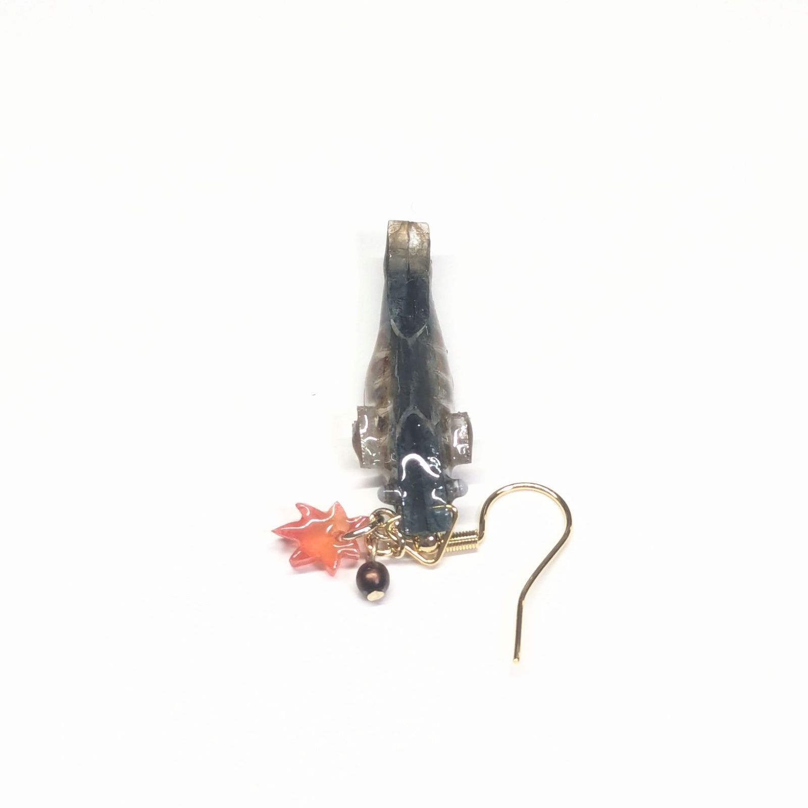 秋刀魚(さんま)の塩焼きと酒器の秋ピアス - メルカリ