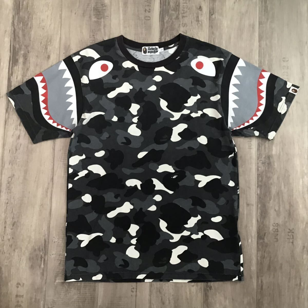 蓄光☆重ね着風☆ロンT☆ロングTシャツ☆エイプ☆APE