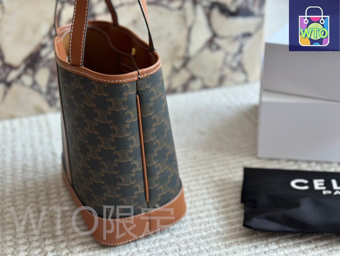 今日特価】Celine バケットバッグ 18×21cm ニューモデル