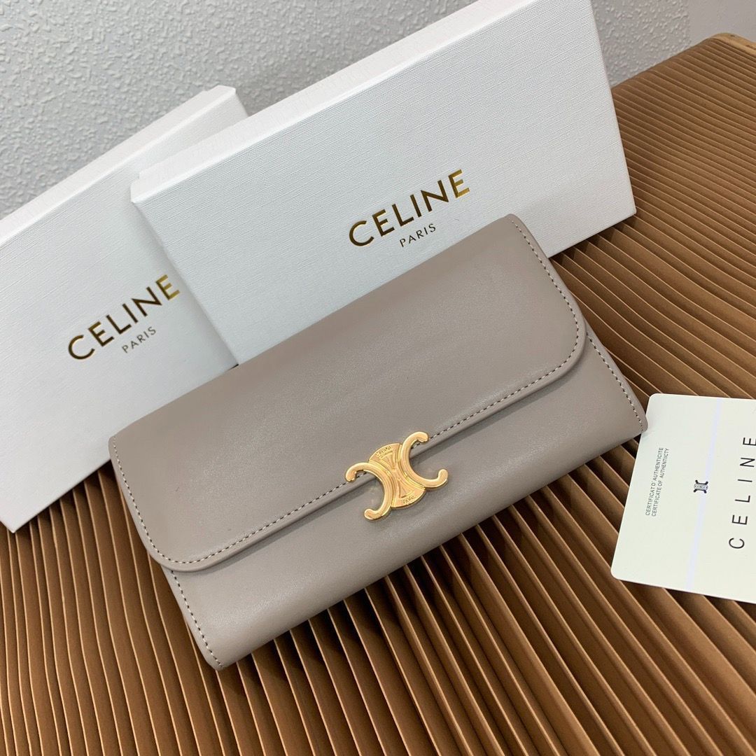 新品 未使用 CELINE セリーヌ 長財布 - メルカリ