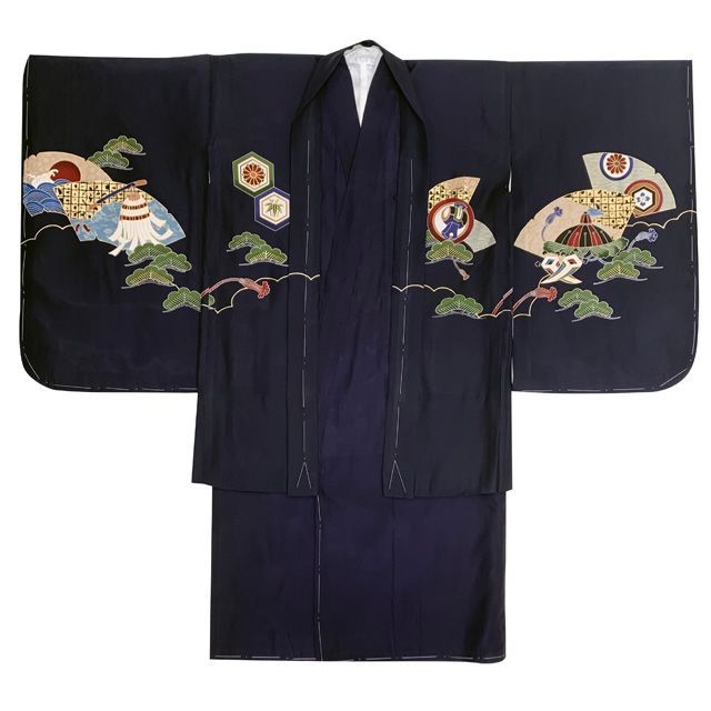 七五三 5歳 男児 お祝い着物 フルセット 正絹 刺繍入り羽織 着物と縞袴セット「紺、鷹に扇と兜」UGOH2416HB201