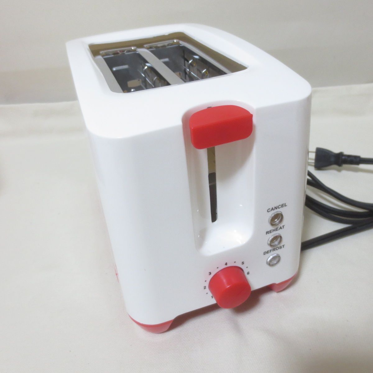 【新品未使用】ハローキティ　いちご　ポップアップトースター 566882 ETS1~ポップアップ トースター ハローキティ & タイニー