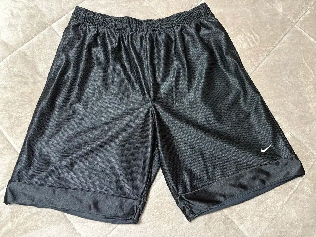 XL ヴィンテージ Nike(ナイキ） 90s バスケットボール ショート