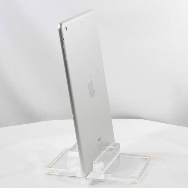 品〕 iPad Air 32GB シルバー MD789J／A Wi-Fi【247】