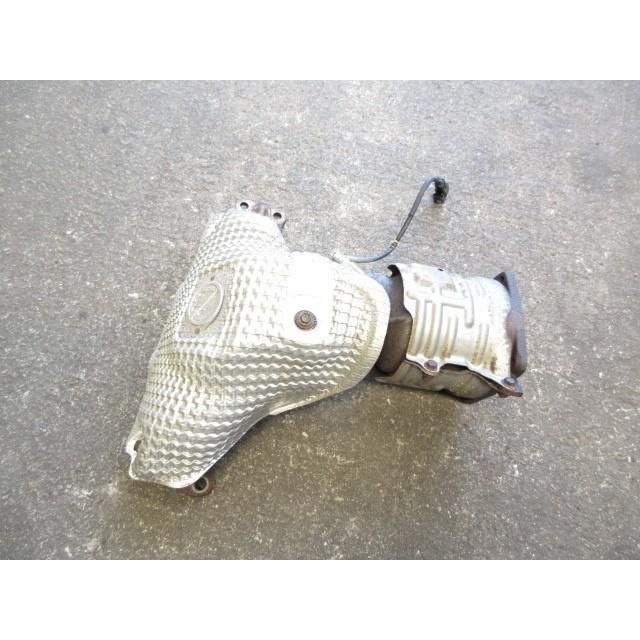 16年 スイフト UA-HT51S エキゾーストマニホールド エキマニ 触媒 14110-70H10 203894 4761