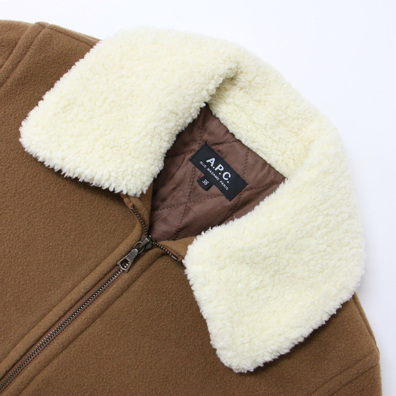 A.P.C ファー襟付きブラウンジップアップジャケット APC