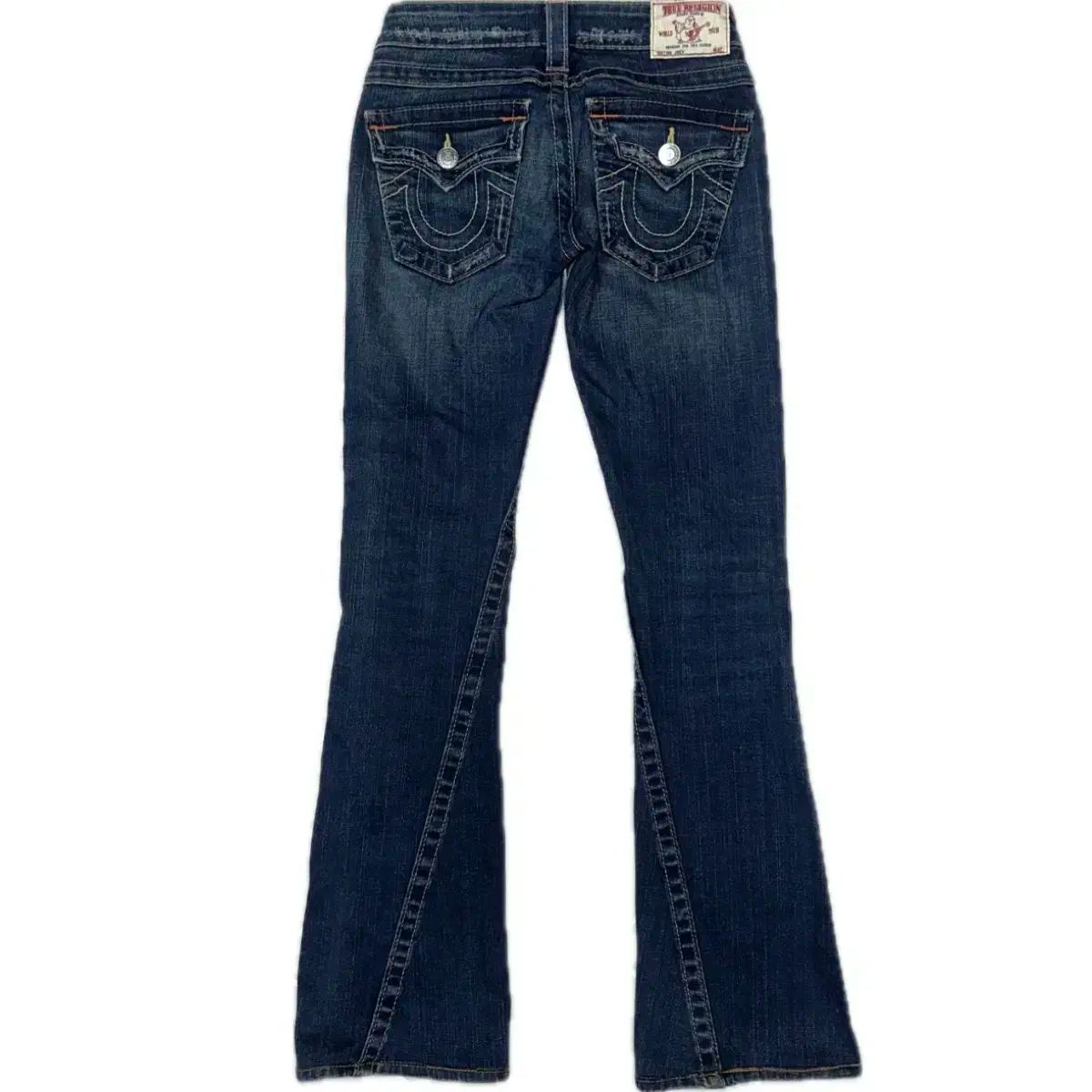 True Religion ブーツカットデニム TRUE RELIGION(トゥルーレリジョン)から ブーツカット