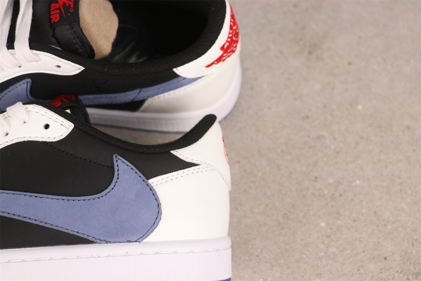 Travis Scott x Air Jordan 1 Low OG AJ1 DM7866-040 - メルカリ