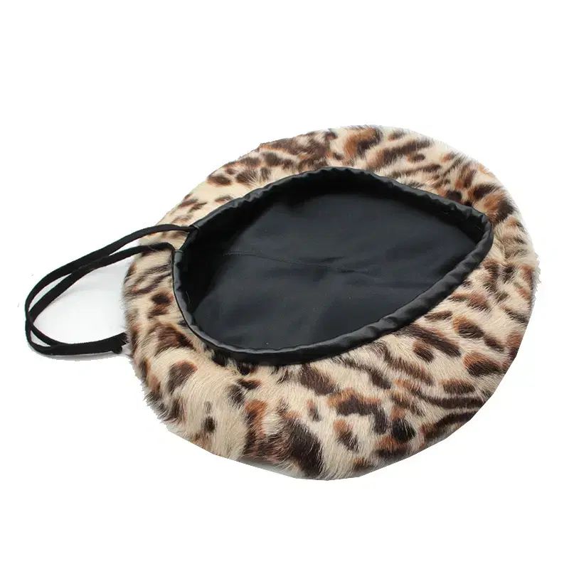 エリック ジャビッツ レオパード パターン ヤギウール ベレー帽