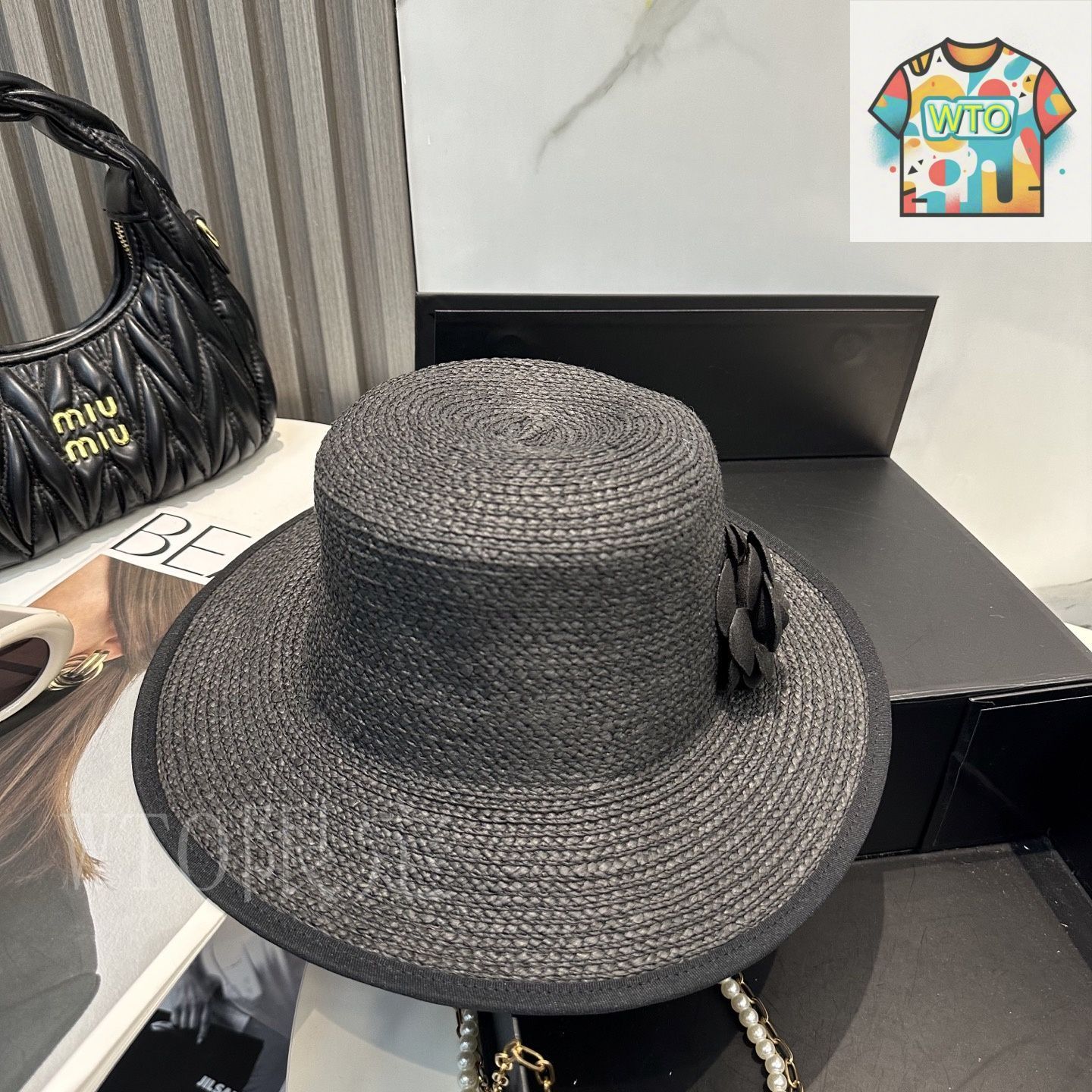 スタイルの決め手【CHANEL】ベロア ハット 楽天市場】【新同】CHANEL シャネル バケットハット 帽子