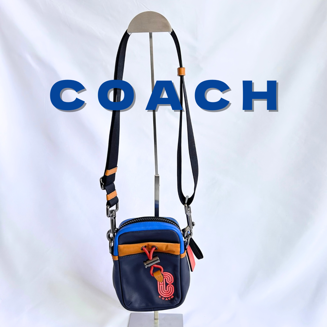 【未使用品】 COACH ショルダーバッグ メンズ  コンパクト レザー 斜め掛け 5629 Cロゴ ミニバッグ 斜め掛け バッグ