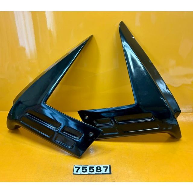 75587 YAMAHA ヤマハ マジェスティ250 SG03J サイドカウル フロント エアロ