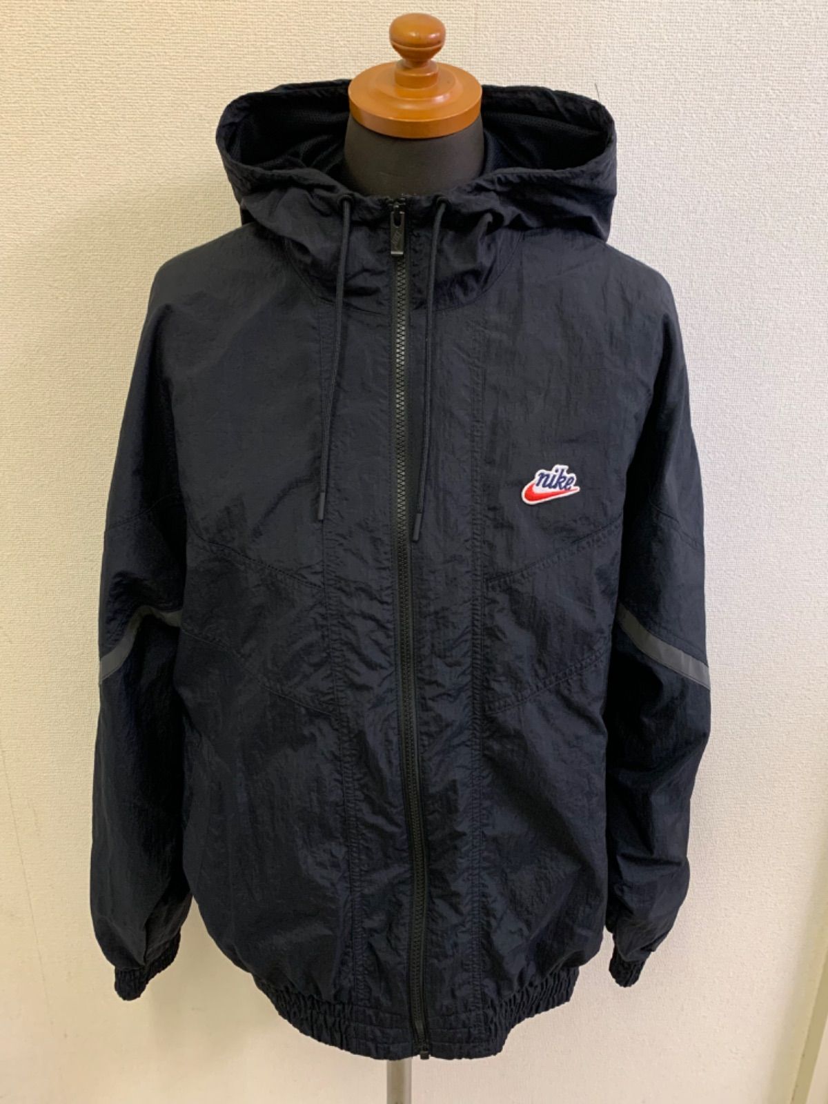 NIKE ナイキ コムドット ヤマト着用 ナイロンJK ナイロンジャケット NIKE ナイキ コムドット ヤマト着用 ナイロンJK ナイロンジャケット