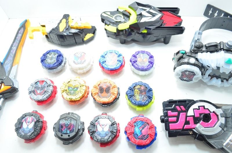 仮面ライダー　ジオウ　ベルト　まとめ売り　おもちゃ 仮面ライダージオウ ベルト、アイテムセット まとめ売り 仮面ライダー