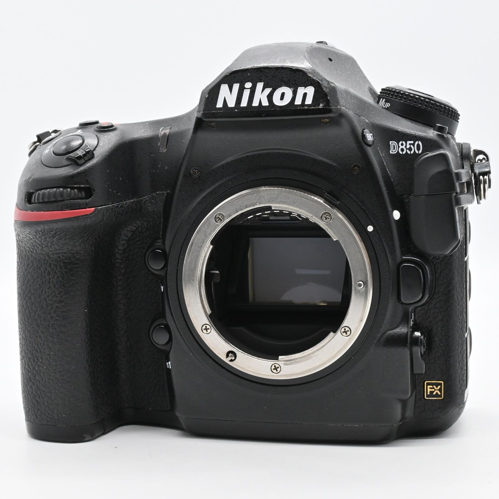 数量限定SALE Nikon 極上品 D5600 ほぼ新品ショット数684 ボディ デジタルカメラ