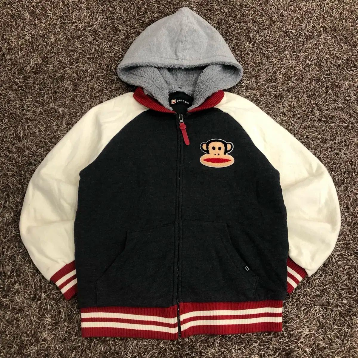 F ポールフランク スタジャン ジャケット フード取り外し