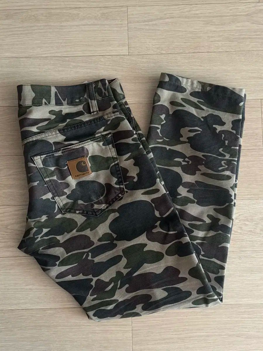 Carhartt カーハート BUCCANEER カモフラ パンツ 30x32