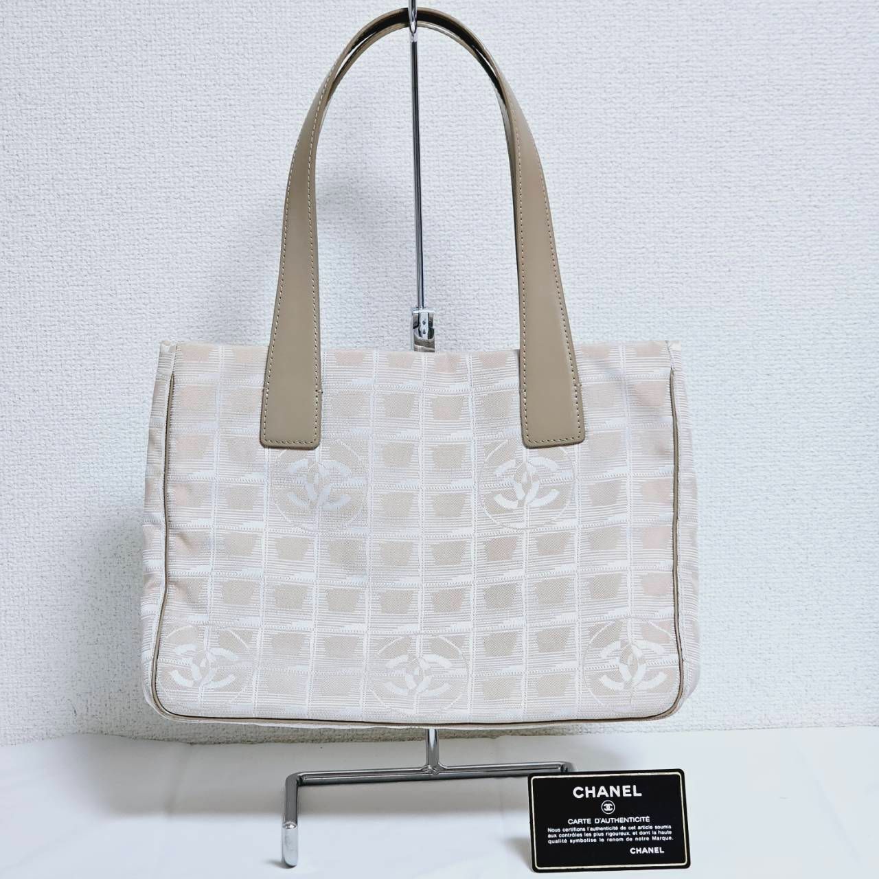 シャネル CHANEL ニュートラベルライン トートバック - メルカリ