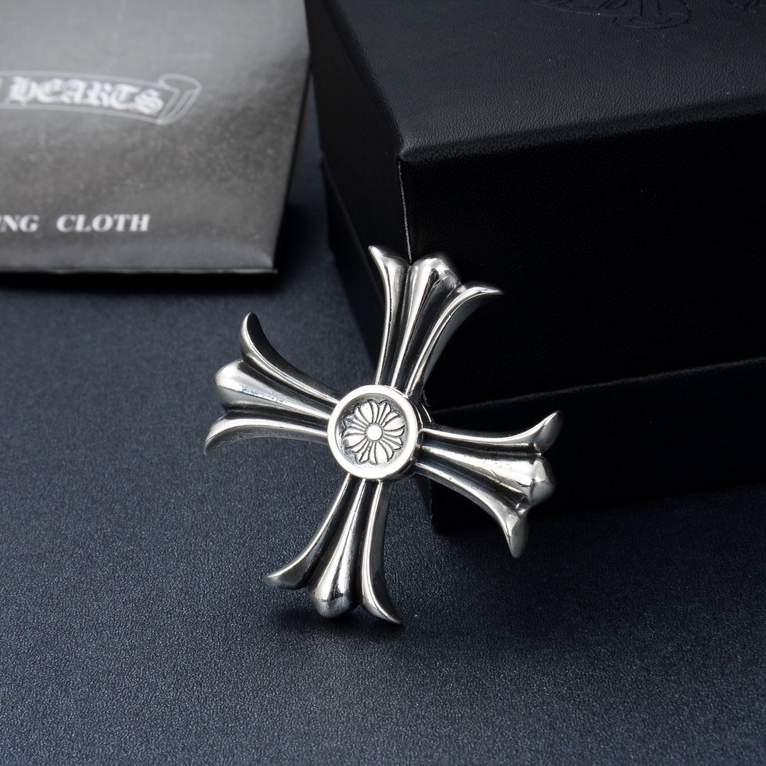 Chrome Hearts クロムハーツ   ゴピアス（両耳用）