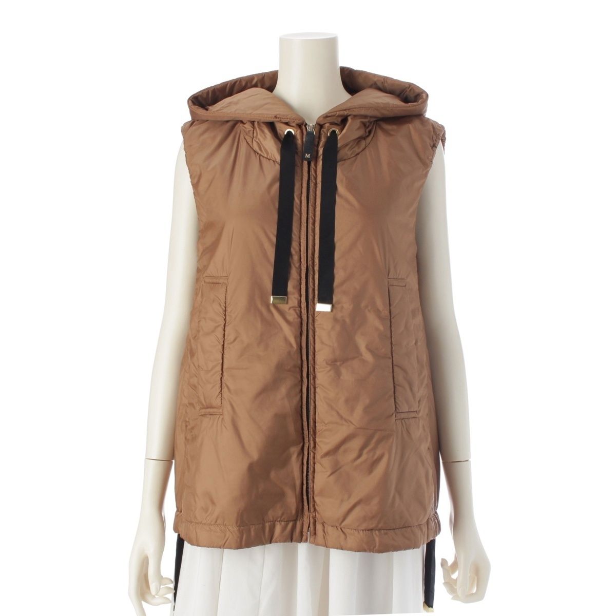 マックスマーラ ザキューブ THE CUBE CAMELUXE パファー フーデッド 中綿 ベスト ノースリーブ ジャケット アウター 929601146 ブラウン キャメル系 36