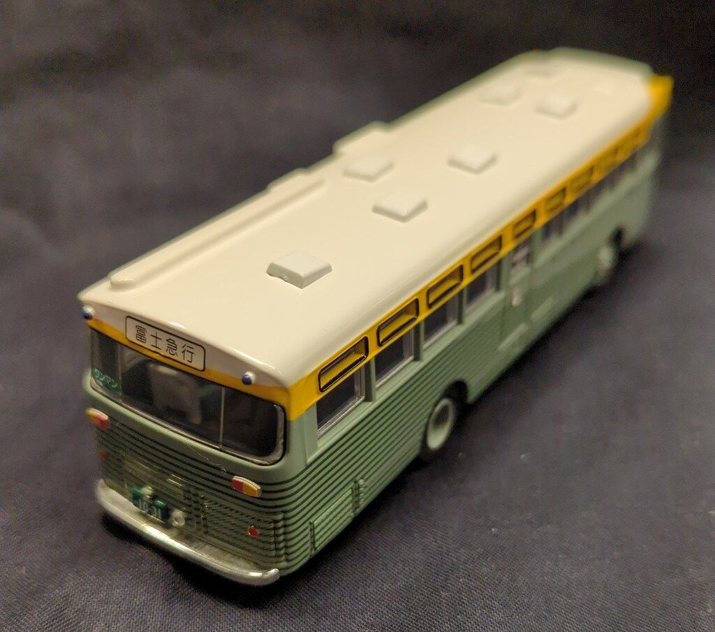 トミーテック TOMICA LIMITED VINTAGE 日野 RB10型 富士急行バス
