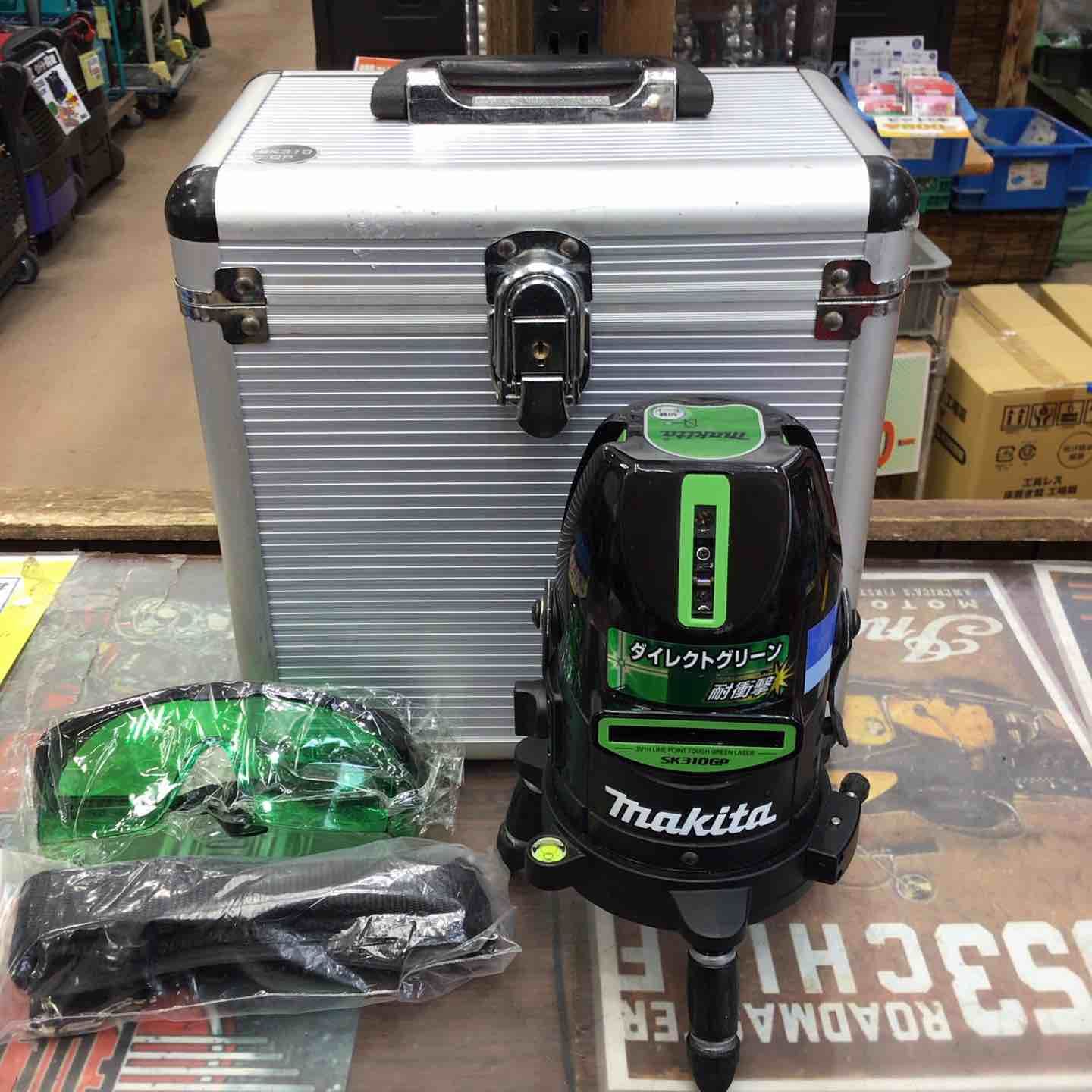 Dyson ダイソン V12 コードレスクリーナー フルセット 動作確認済み