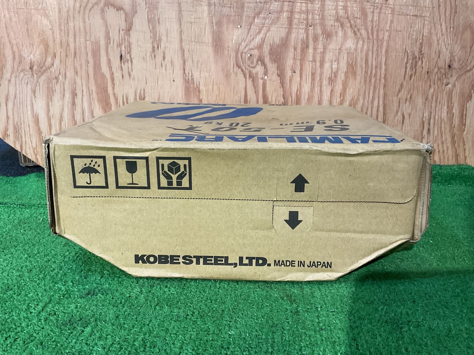 ソリッド溶接ワイヤー