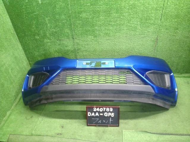 個人宅不可・離島不可フィット DAA-GP5 フロントバンパー Fバンパー　 71101-T5A-000ZJ 自社品番240789